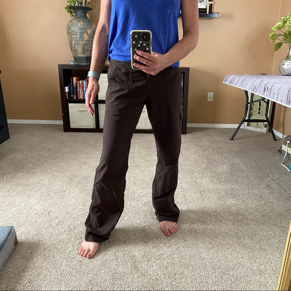 Women’s North Face Pants